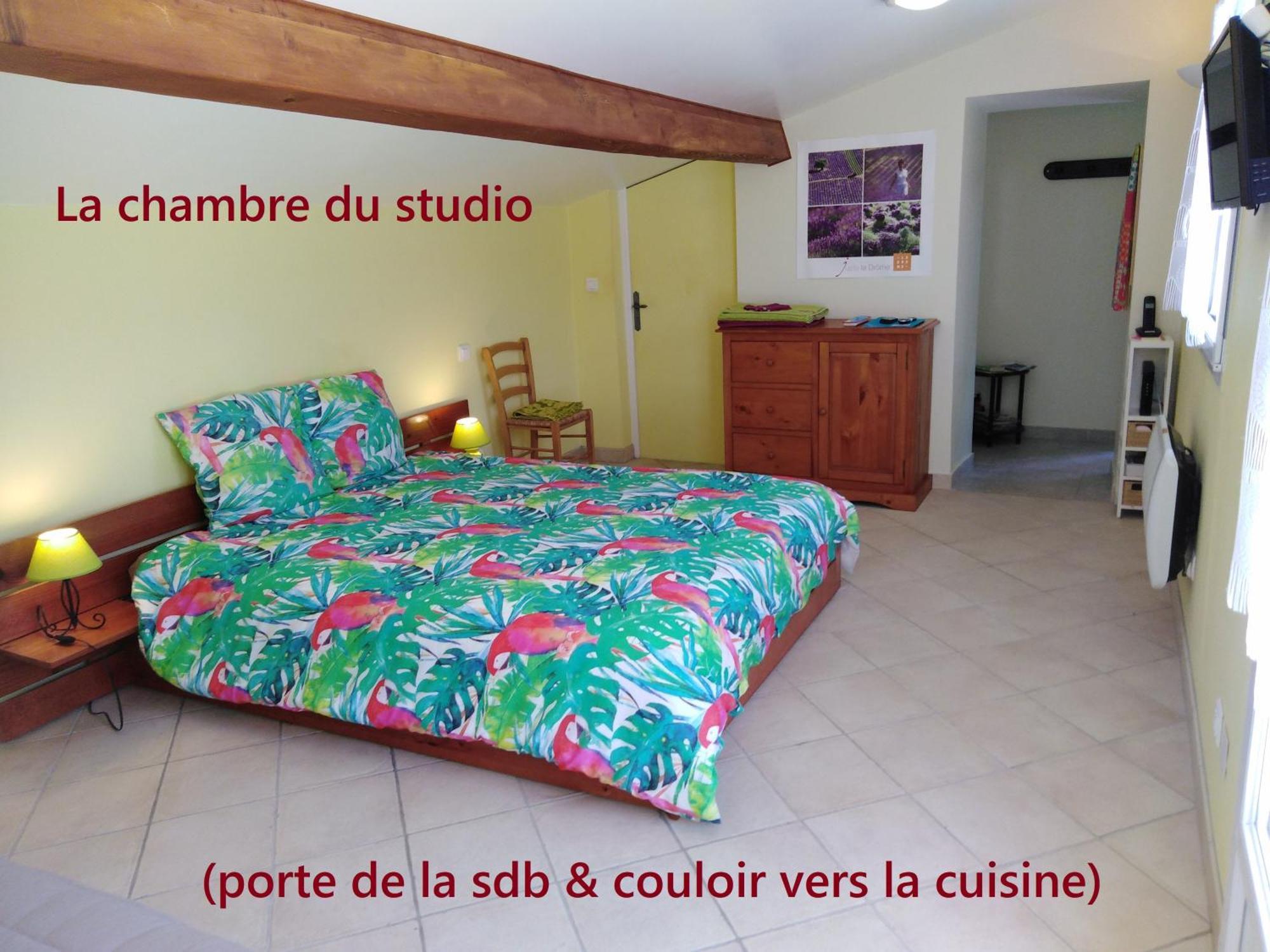 Coeuraccords, Spa & Bien-Etre Au Calme Naturiste Toute L'Annee Saint-Bardoux Pokoj fotografie